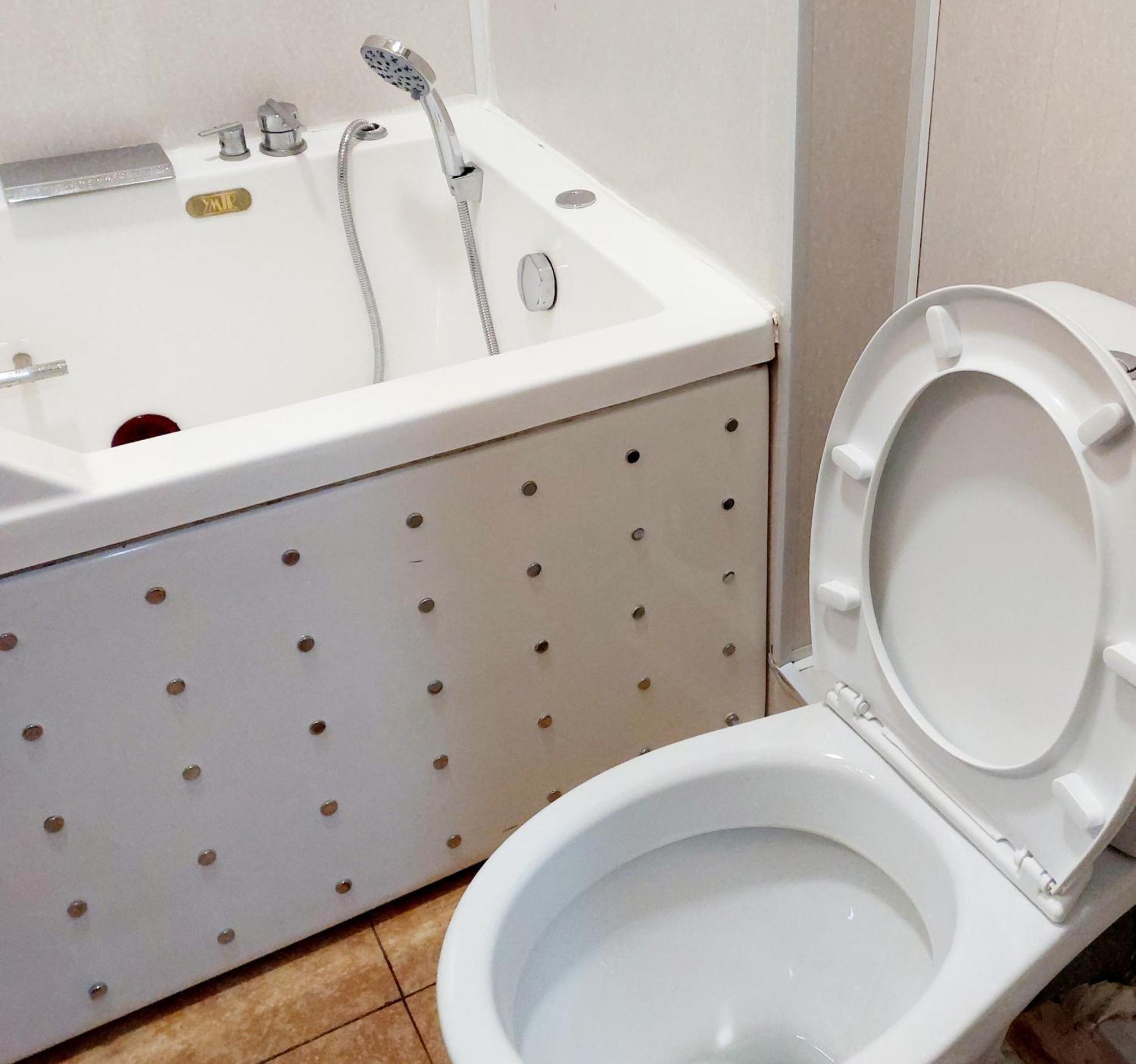 Home Odessa Rom bilde